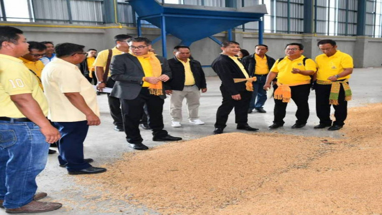 สหกรณ์การเกษตรอาจสามารถ  : ฮับข้าวเหนียวอีสาน