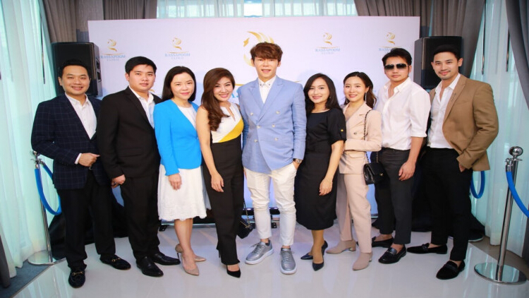 รัสมิ์ภูมิ คลินิก จัดงาน Soft Opening