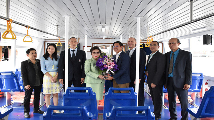 สแกนเนียรุกตลาดเครื่องยนต์เรือ