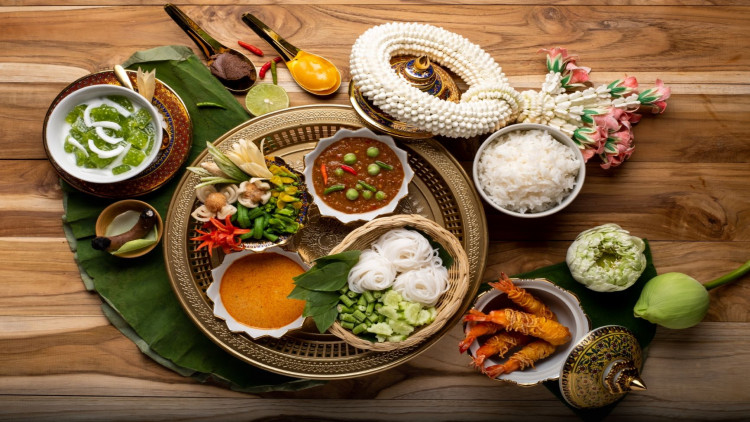 ชวนคุณแม่มาเดินทางผ่านประวัติศาสตร์ด้วยสำรับอาหารไทยดั้งเดิม