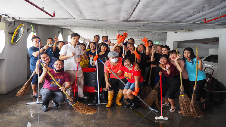โรงแรม แกรนด์ เพรสซิเดนท์ สุขุมวิท 11 ร่วมทำความสะอาดครั้งใหญ่ภายในโรงแรม ในกิจกรรม Big Cleaning Day