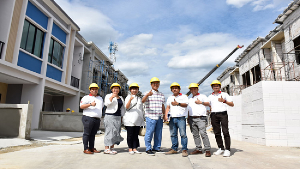 ผู้ถือหุ้นจากญี่ปุ่นเยี่ยมชมเรซิโอ-โฮม (วงแหวน-รามอินทรา)