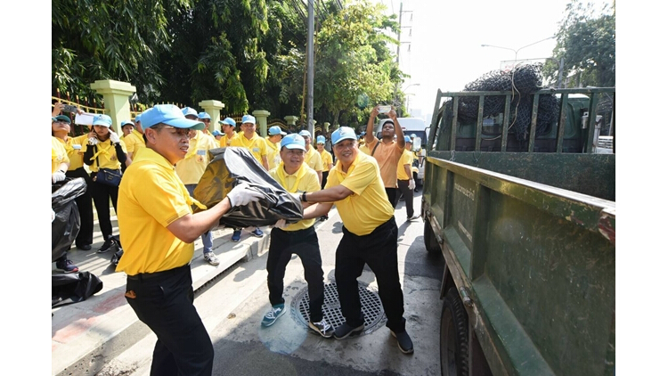 ทีโอที ลงพื้นที่จัดระเบียบสายสื่อสาร เส้นทางถนนดินแดง