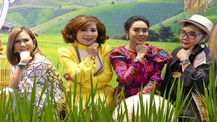 "TUK TUK  Bangkok  Watch" แบรนด์นาฬิกาหัวใจไทย