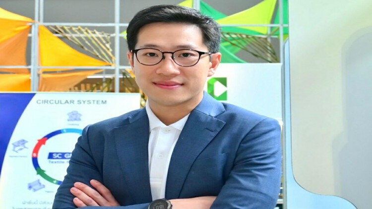 “ช้าง” มอบความสุข รับเทศกาล ส่งท้ายปีเก่า ต้อนรับปีใหม่