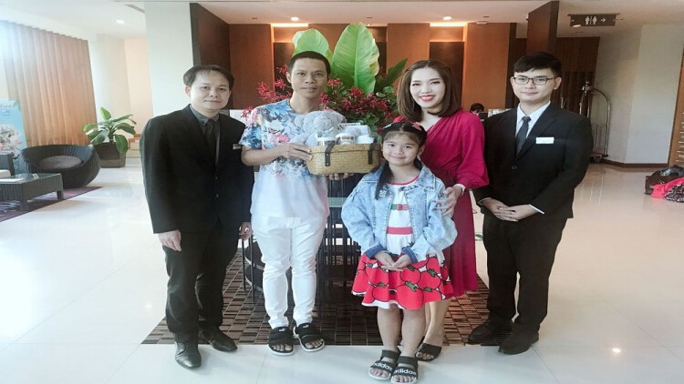 โรงแรมแคนทารี อยุธยาให้การต้อนรับโปรดิวเซอร์มือทอง "หนึ่ง-จักรวาล"