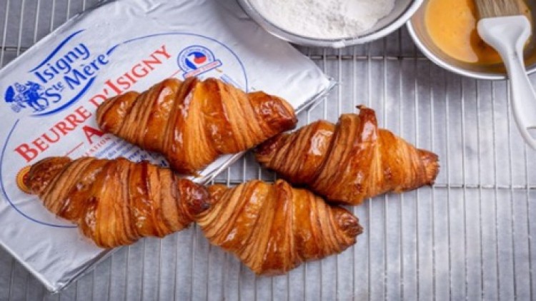 ร้านเบเกอรี่สไตล์คลาสสิค“เอราวัณ เบเกอรี่”โรงแรมแกรนด์ ไฮแอท เอราวัณ กรุงเทพฯ 