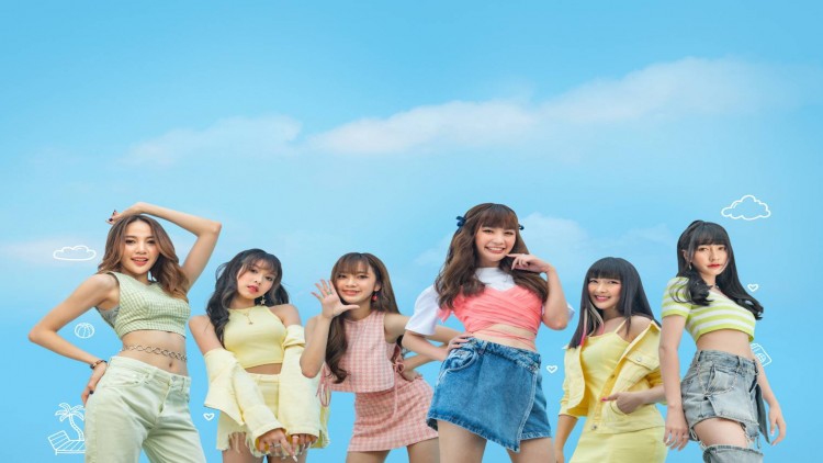Yoshimoto Entertainment นำเสนอความสดใส เปิดตัว SUMMER BREEZE