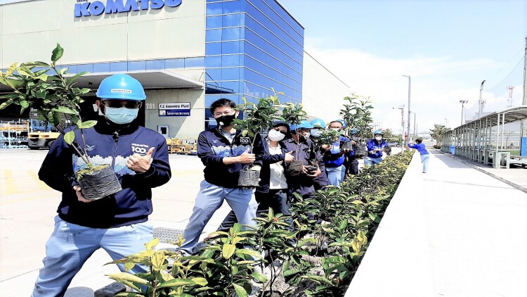 One World One Komatsu ต้นไม้ 1 ต้น เพิ่มพื้นที่สีเขียว...
