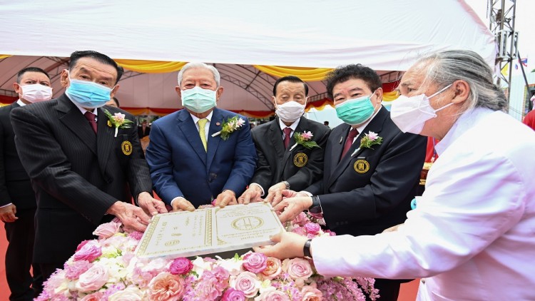 มูลนิธิป่อเต็กตึ๊ง จัดพิธีวางศิลาฤกษ์ศาลเจ้าไต้ฮงกงแห่งที่ 2 “ศาลเจ้าไต้ฮงกง (สาทร) ”