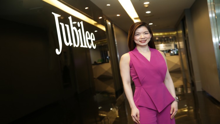 ยูบิลลี่ “อัญรัตน์ พรประกฤต” ผู้บุกเบิกร้านเพชรอีคอมเมิร์ซเจ้าแรกของเมืองไทย