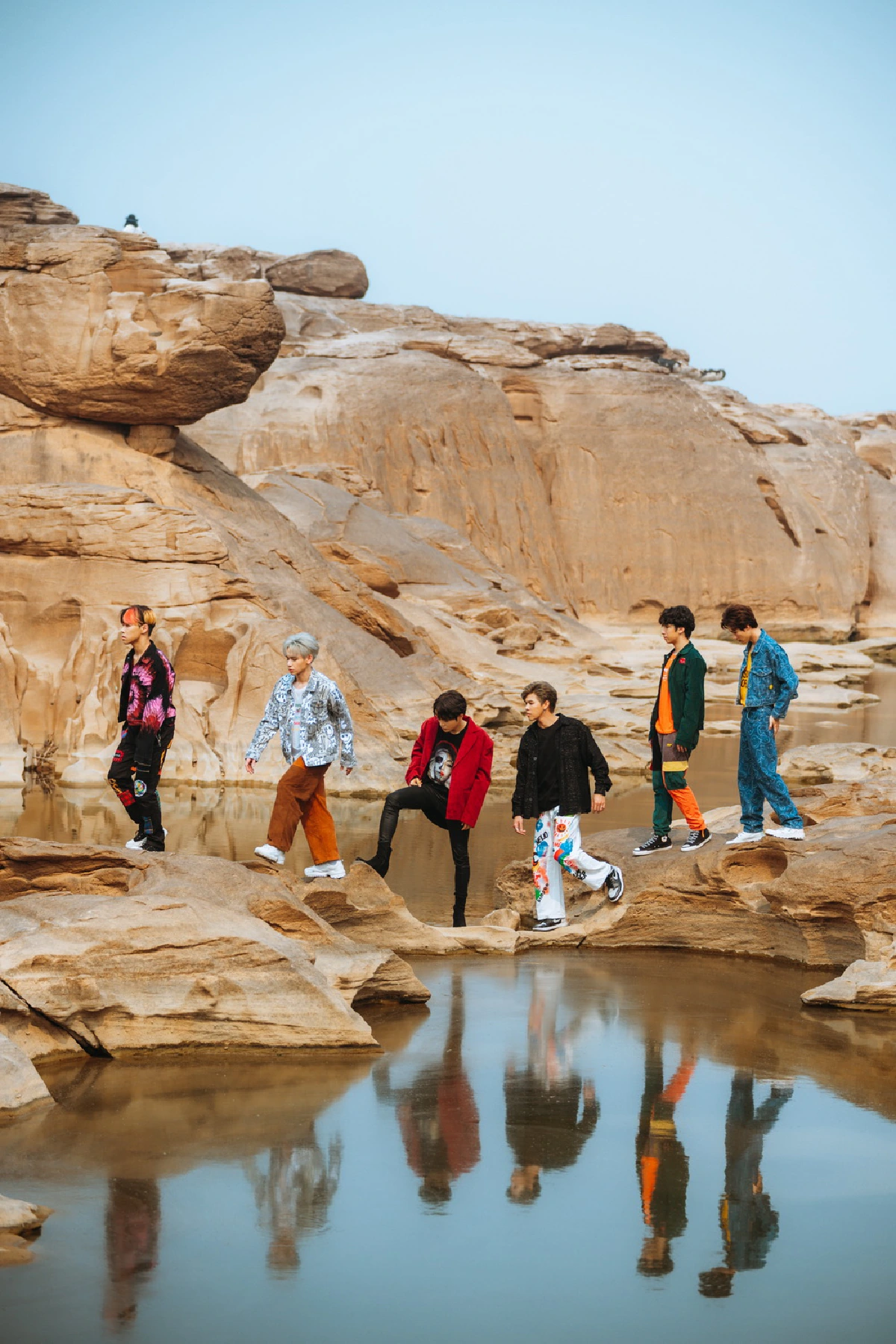 “SKYLIZE”  6 หนุ่ม COMBAT DANCE พร้อมทะยานสู่วงการ T-POP