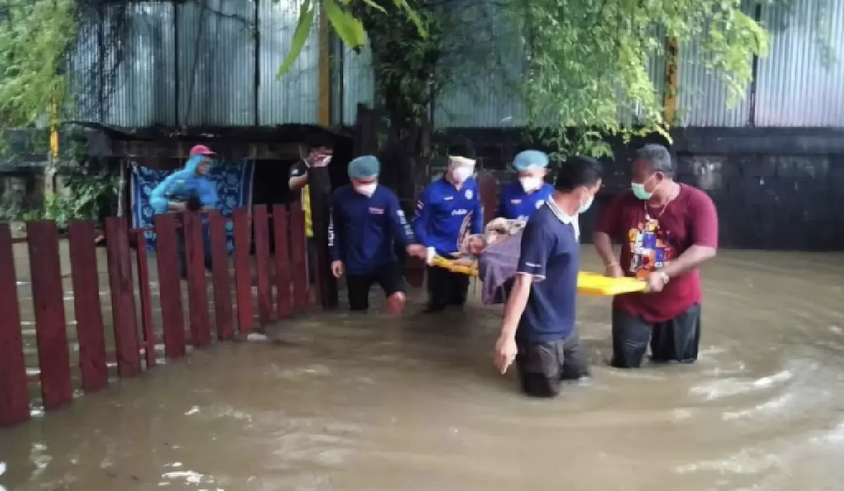 "พายุเตี้ยนหมู่" ถล่มลพบุรี นาน 12 ชั่วโมง น้ำป่าทะลักท่วมหลายหมู่บ้าน