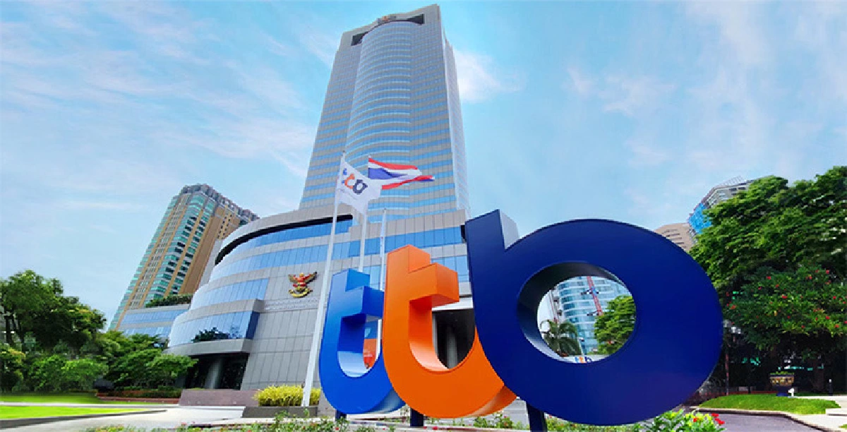 รองนายกรัฐมนตรีและรัฐมนตรีว่าการกระทรวงพลังงาน มอบรางวัลและแสดงความยินดี กับผู้แทนประเทศไทยที่คว้ารางวัลในการประกวด ASEAN Energy Awards 2021