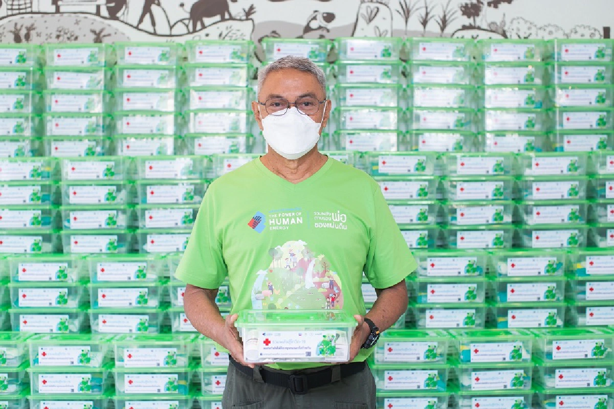 “ตามรอยพ่อฯ” จัดแคมเปญ “รวมพลังสู้โควิด-19”