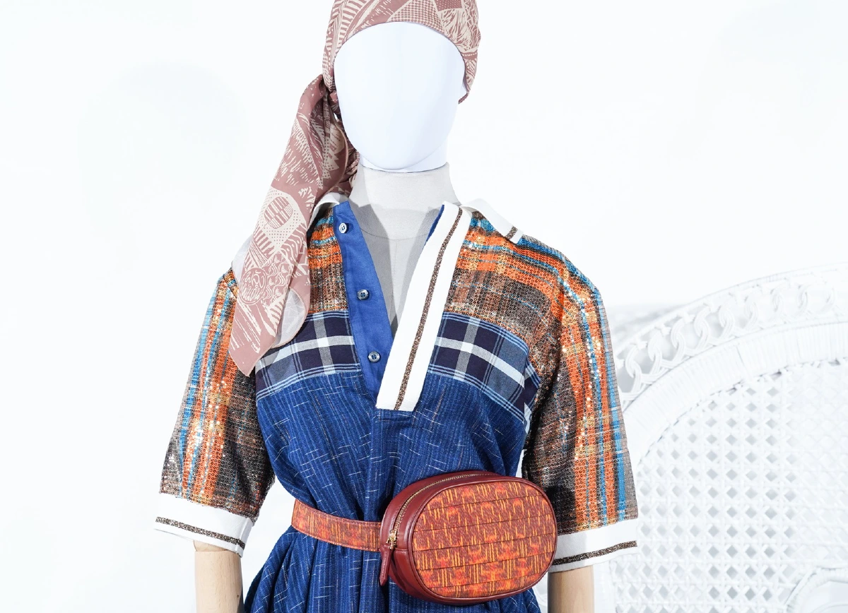 ชวนช้อป ‘ผ้าย้อมสีธรรมชาติ’  โดยดีไซเนอร์ ‘เธียเตอร์’ และ ‘วิชระวิชญ์’