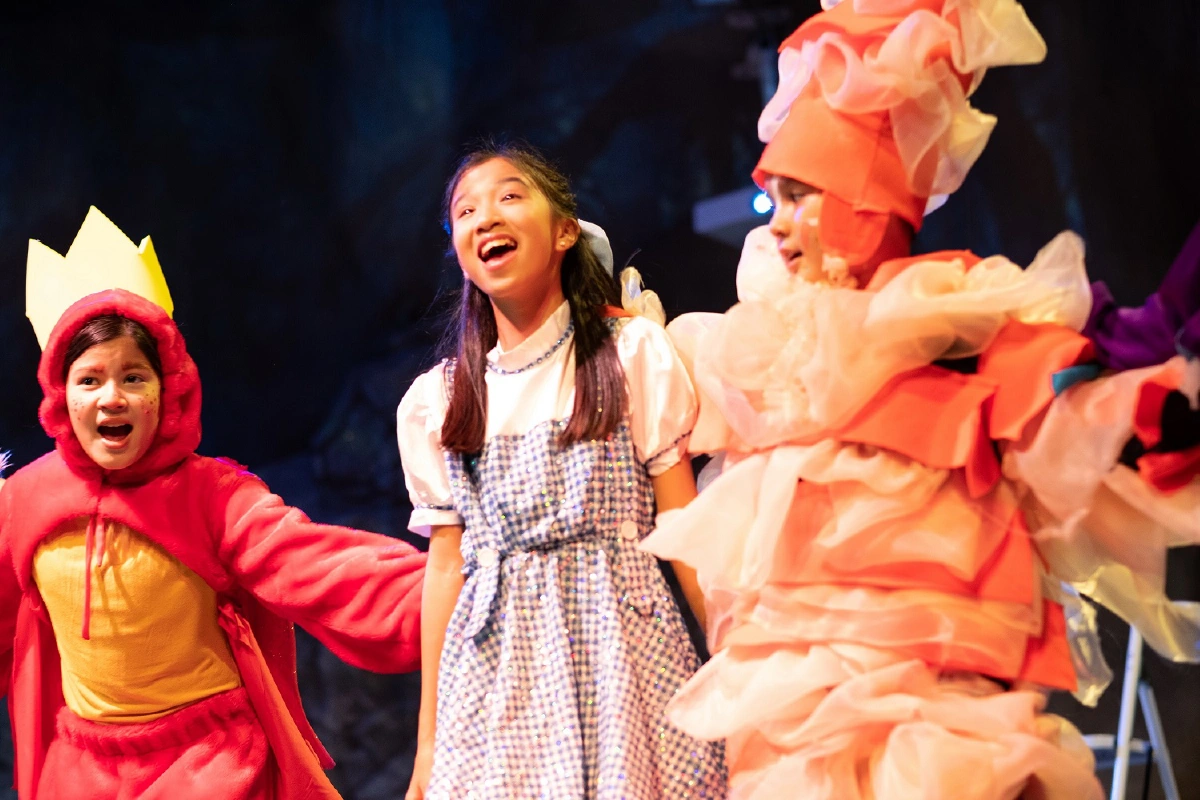 "Wonderkids" เด็กไทยไม่แพ้ใครในโลก  คว้ารางวัลชนะเลิศประกวดการแสดงละครวิทยาศาสตร์