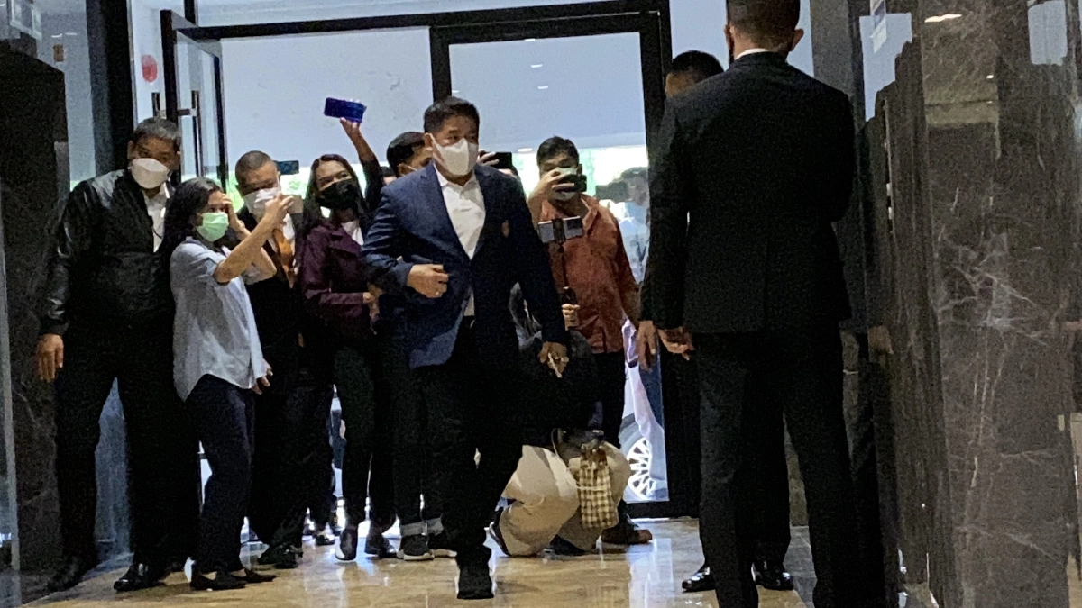 ลุ้น"พปชร."ปรับโครงสร้าง เลิกรวมศูนย์ที่ธรรมนัส "พีระพันธุ์"ร่วมถกด้วย