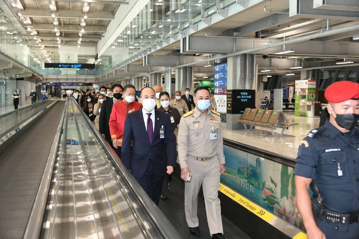 กทม.เช็คความพร้อม "สนามบิน-โรงแรม" เตรียมเปิดประเทศรับนักท่องเที่ยว 1 พ.ย.