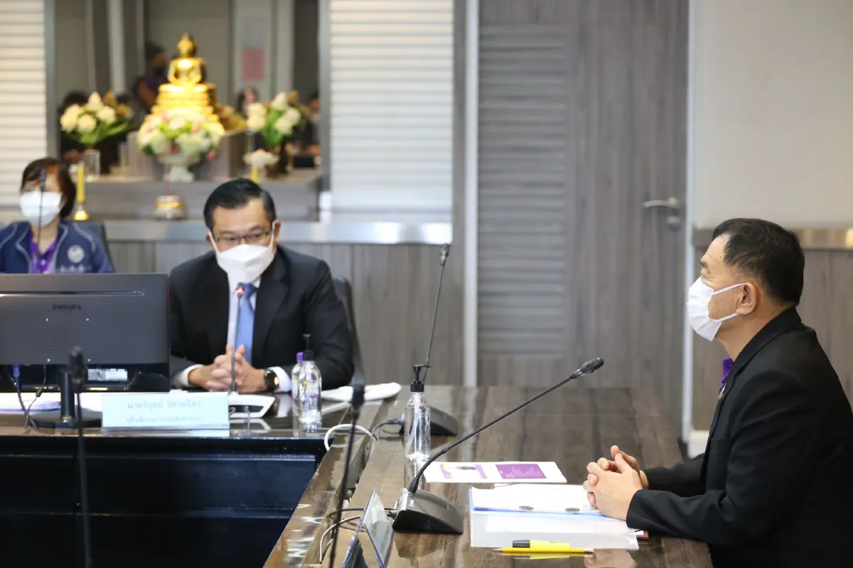 "วีรศักดิ์" สั่งกรมขนส่งเตรียมเปิดประเทศ ชูอิเล็กทรอนิกส์ยกระดับบริการ