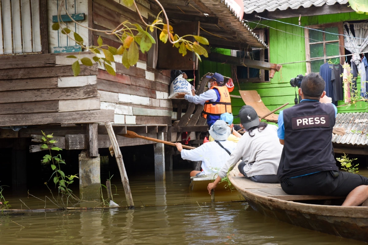 "กลุ่มสยามกลการ" ร่วมใจส่งความช่วยเหลือผู้ประสบอุทกภัย อบต. บ้านคลัง อ.บางบาล จ.พระนครศรีอยุธยา