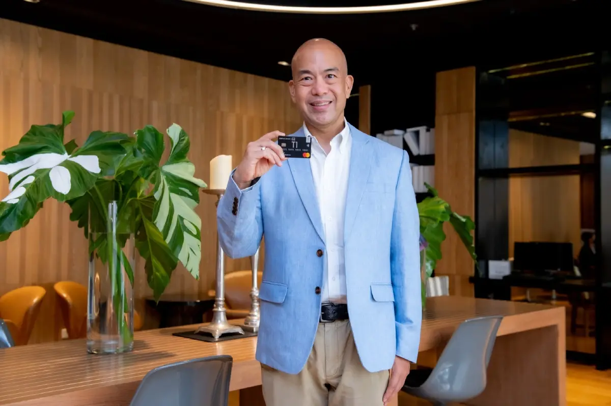 สัมผัสประสบการณ์ช้อปเหนือระดับ  กับบัตรเครดิต เซ็นทรัล เดอะวัน