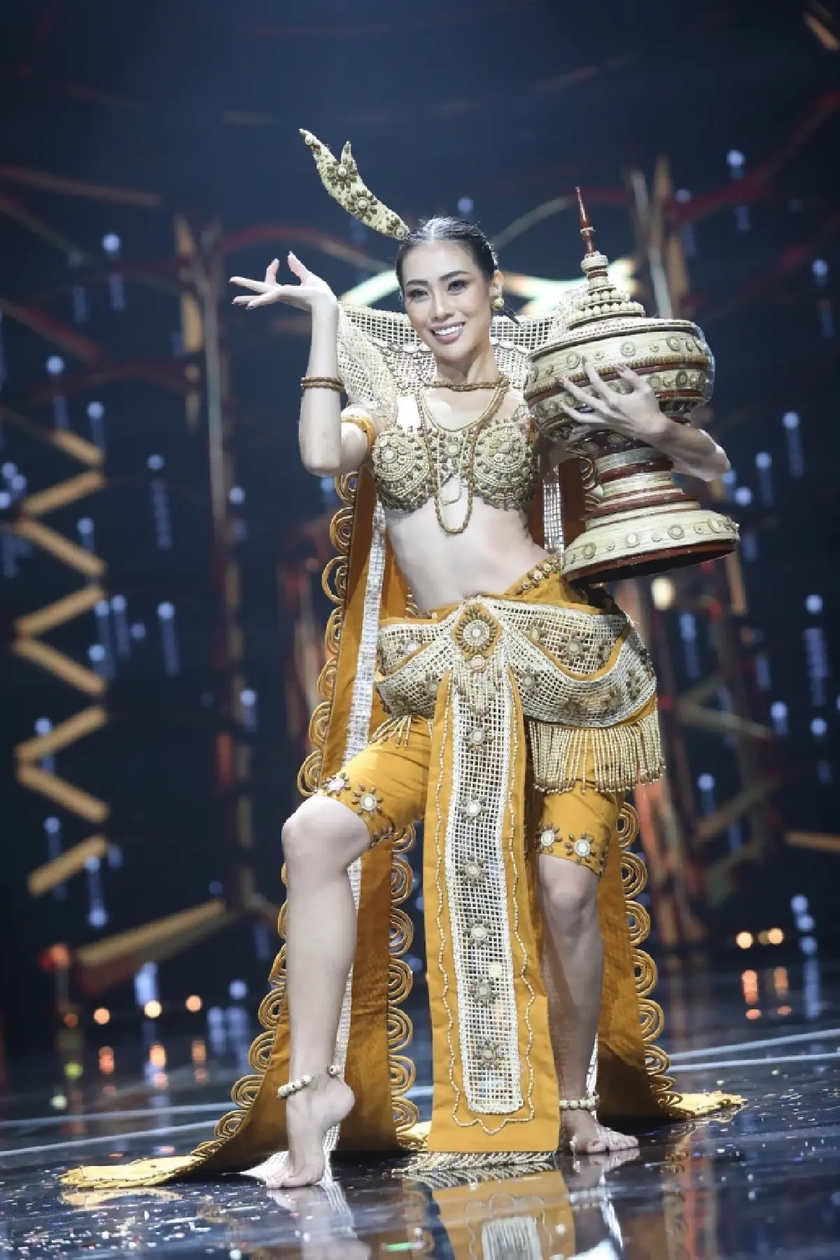 เปิดชุดประจำชาติ “มิสแกรนด์” ร่วมโหวตได้ทั่วโลก ก่อนประกาศผล