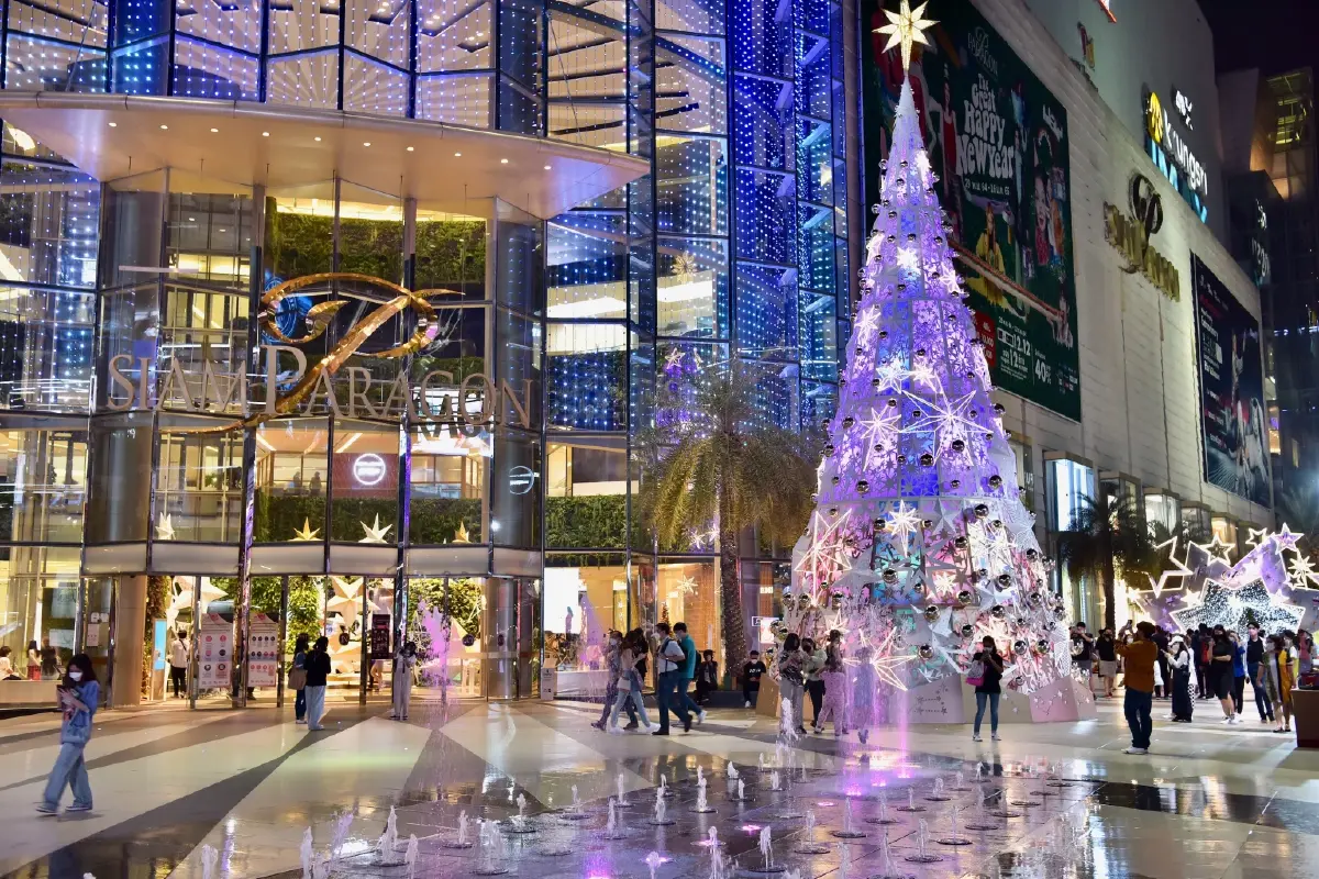 “วันสยาม” เนรมิตมหัศจรรย์ความสุขและสีสันความสนุกแห่งจักรวาลรับปีใหม่ “ONESIAM MAGIC FROM THE UNIVERSE”