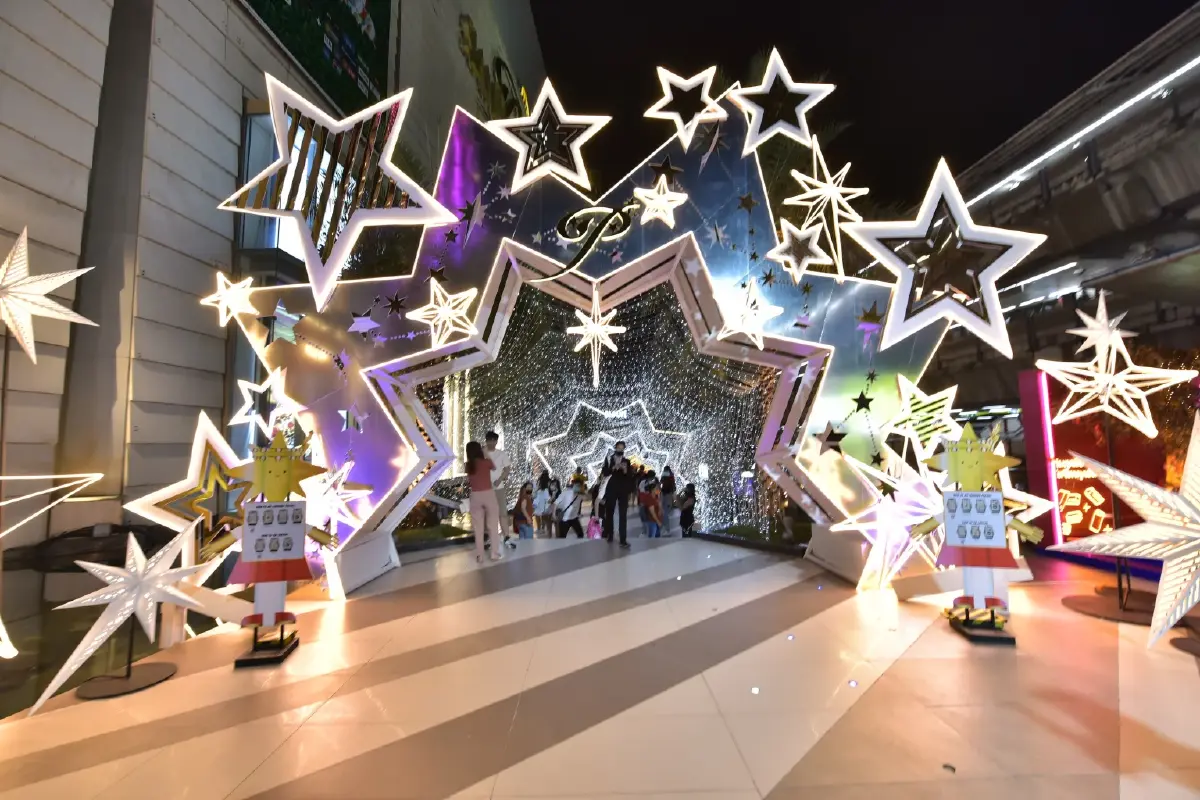 “วันสยาม” เนรมิตมหัศจรรย์ความสุขและสีสันความสนุกแห่งจักรวาลรับปีใหม่ “ONESIAM MAGIC FROM THE UNIVERSE”