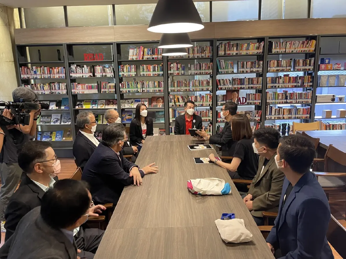 ทะลุ 30,000 ชื่อ! คณะรณรงค์แก้ไข รธน.ตัดอำนาจ ส.ว.เลือกนายกฯ