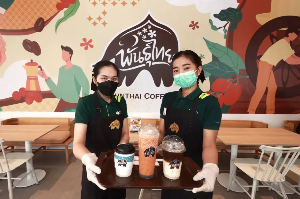 กาแฟพันธุ์ไทย จัดโปรฉลองเปิดสาขา “PT Max Park Salaya” เครื่องดื่ม ซื้อ 1 แถม 1