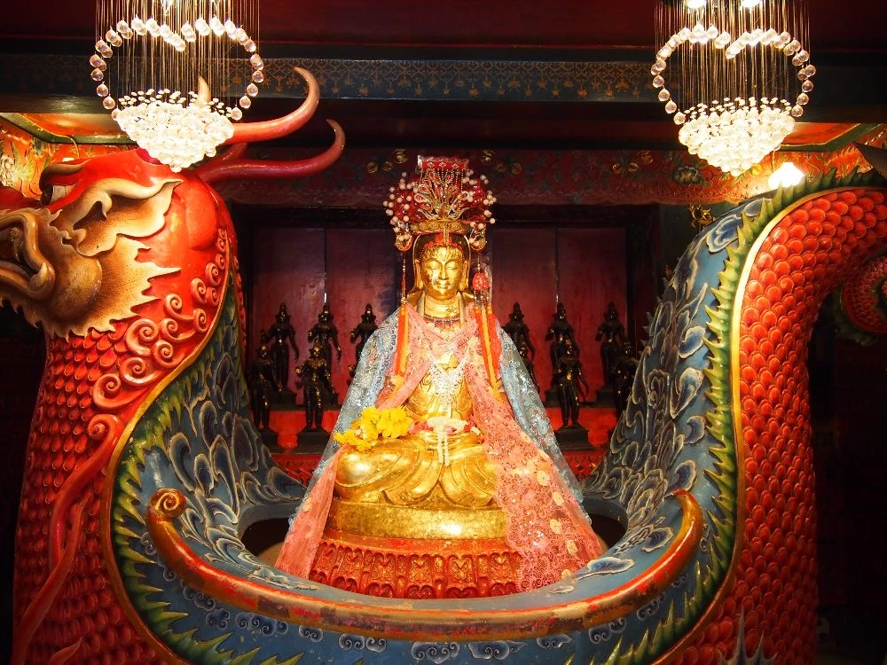 6 สถานที่ไหว้ "ขอพรความรัก" รับ "วาเลนไทน์" โดย อาจารย์ มนัสกวิญ ชางประยูร