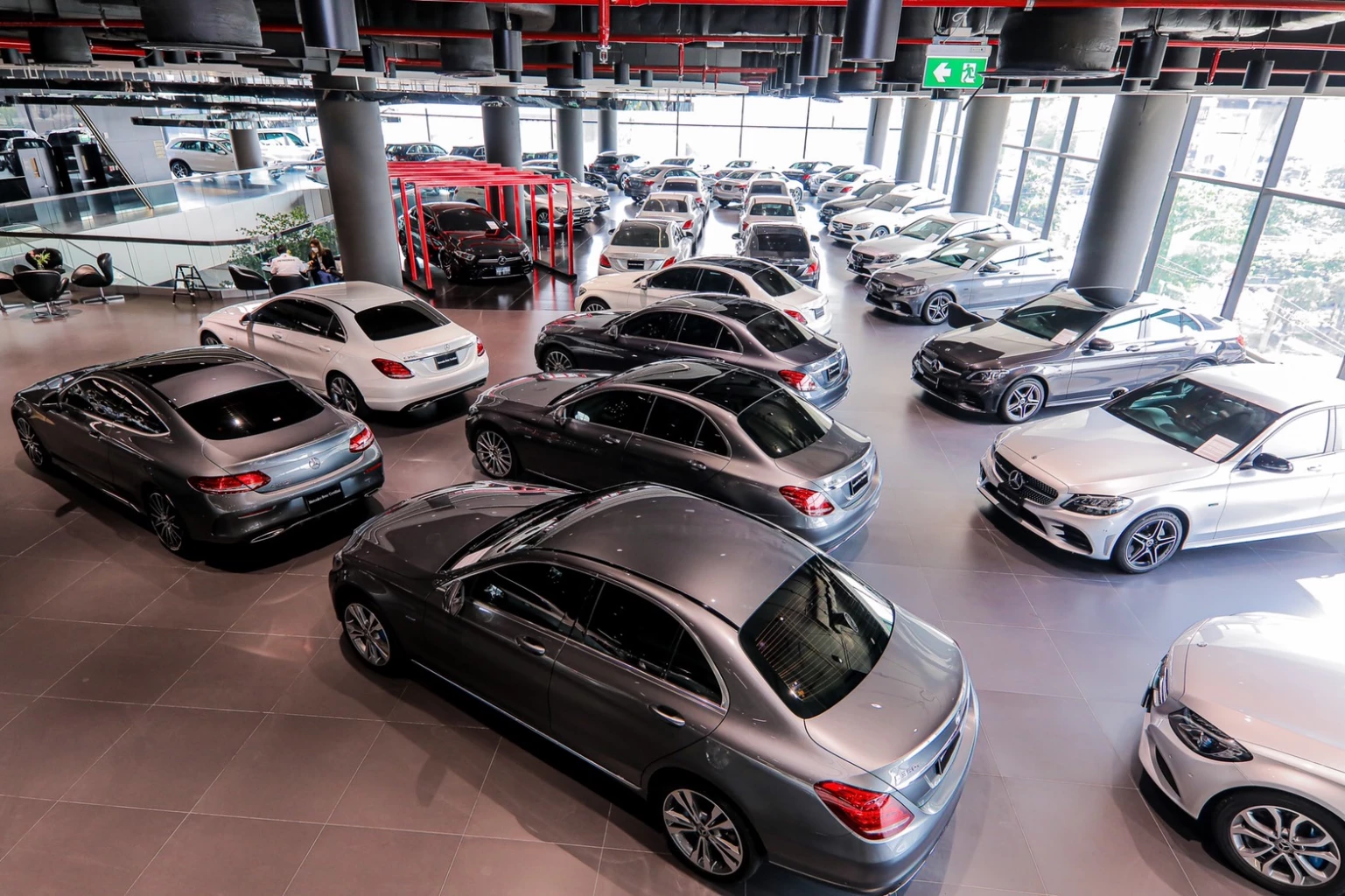 เบนซ์ บีเคเค ระดมมือสอง 200 คัน จัดเอ็กซ์โป อี-คลาส เริ่มต้น ต่ำล้าน