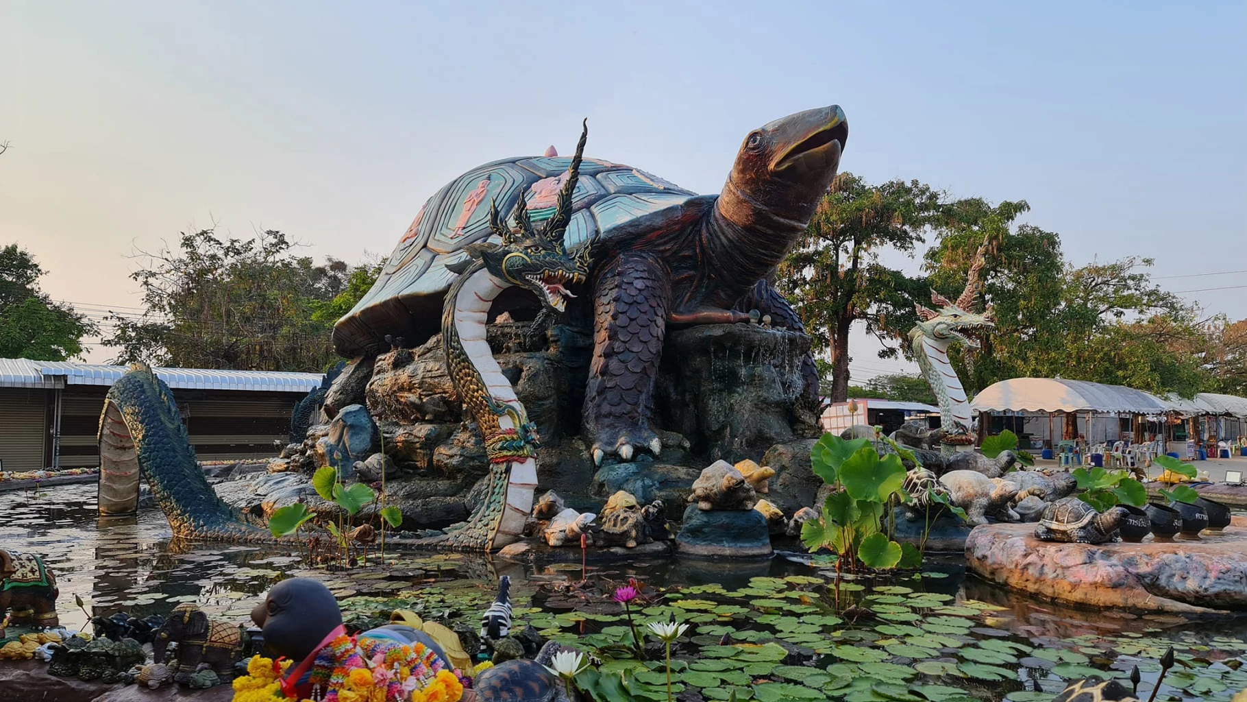 5 เส้นทาง 5 ภูมิภาค ไหว้พระ ขอพร ได้ทั้งเที่ยวและทำบุญ