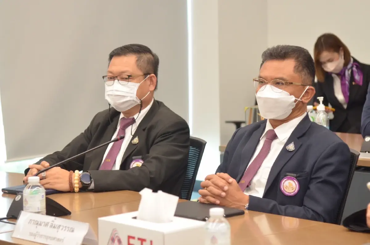 PEA ร่วมลงนาม สภาอุตสาหกรรมแห่งประเทศไทย โครงการนำร่องการพัฒนาทางด้าน พลังงานหมุนเวียน (Renewable Energy) และ Carbon Credit