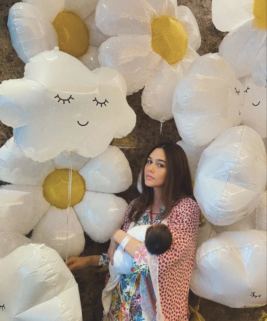ชมพู่ อารยา เผยภาพลูกสาว "น้องแอบิเกล" Abigail ครั้งแรก น่ารักน่าเอ็นดูสุดๆ