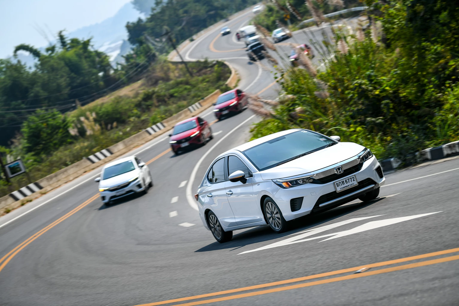 เทคนิคง่ายๆ ขับรถให้ปลอดภัย .... รับมือสงกรานต์