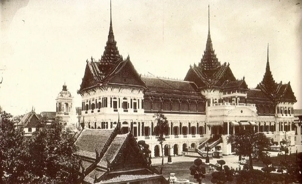 บี.กริม - แคเรียร์ ฉลอง 60 ปี แห่งความผูกพัน