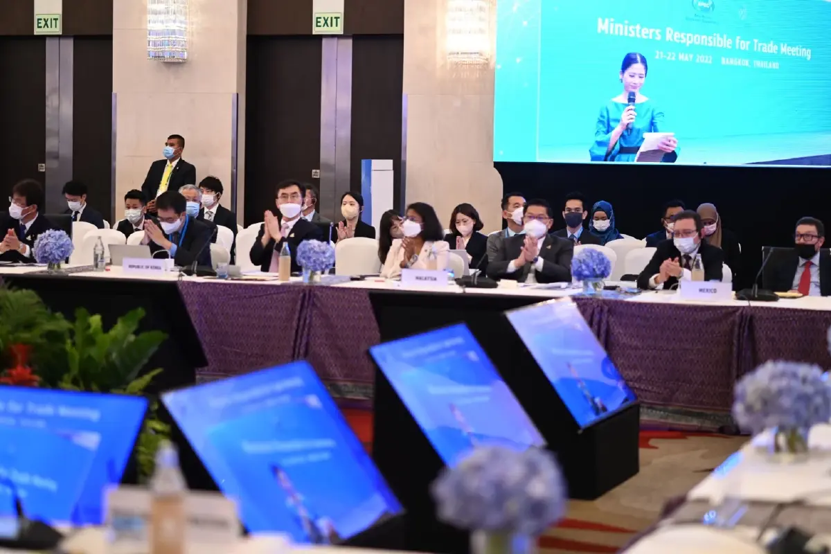 “จุรินทร์” นำรมต.การค้าเอเปค ปิดฉากการประชุมงดงาม ทุกชาติปรบมือให้ไทย