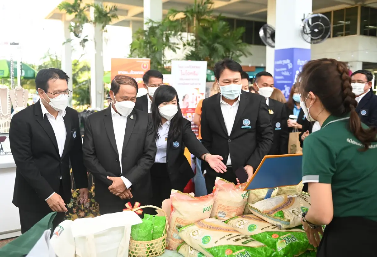 การประปานครหลวง จัด “ตลาดนัด กปน. ส่งต่อรอยยิ้ม Smile Together”