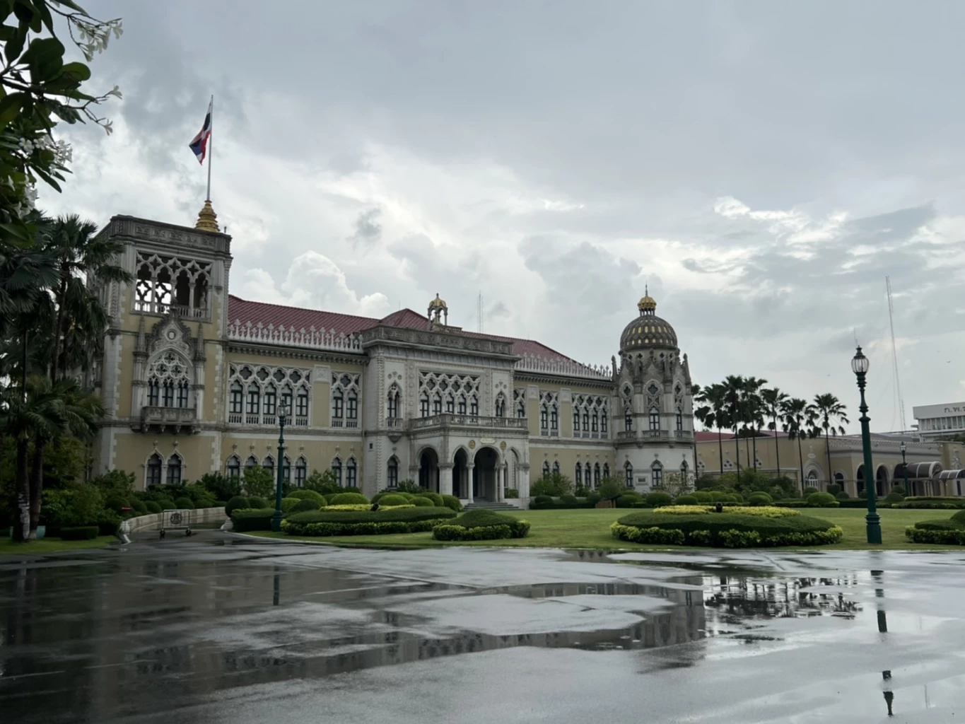 นายกฯเรียกทีมเศรษฐกิจประชุมด่วน สรุปมาตรการลดค่าครองชีพ เสนอ ครม.21 มิ.ย.