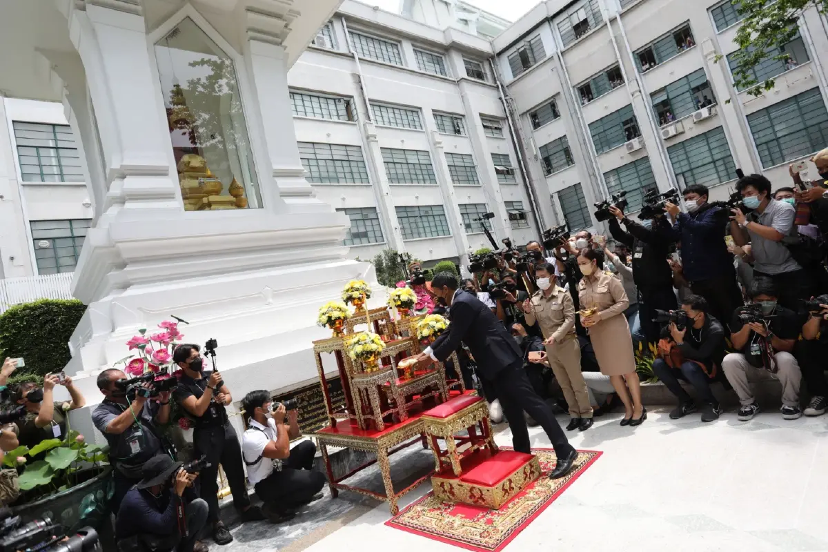 ชัชชาติ สิทธิพันธุ์ ผู้ว่าราชการกรุงเทพมหานครคนใหม่