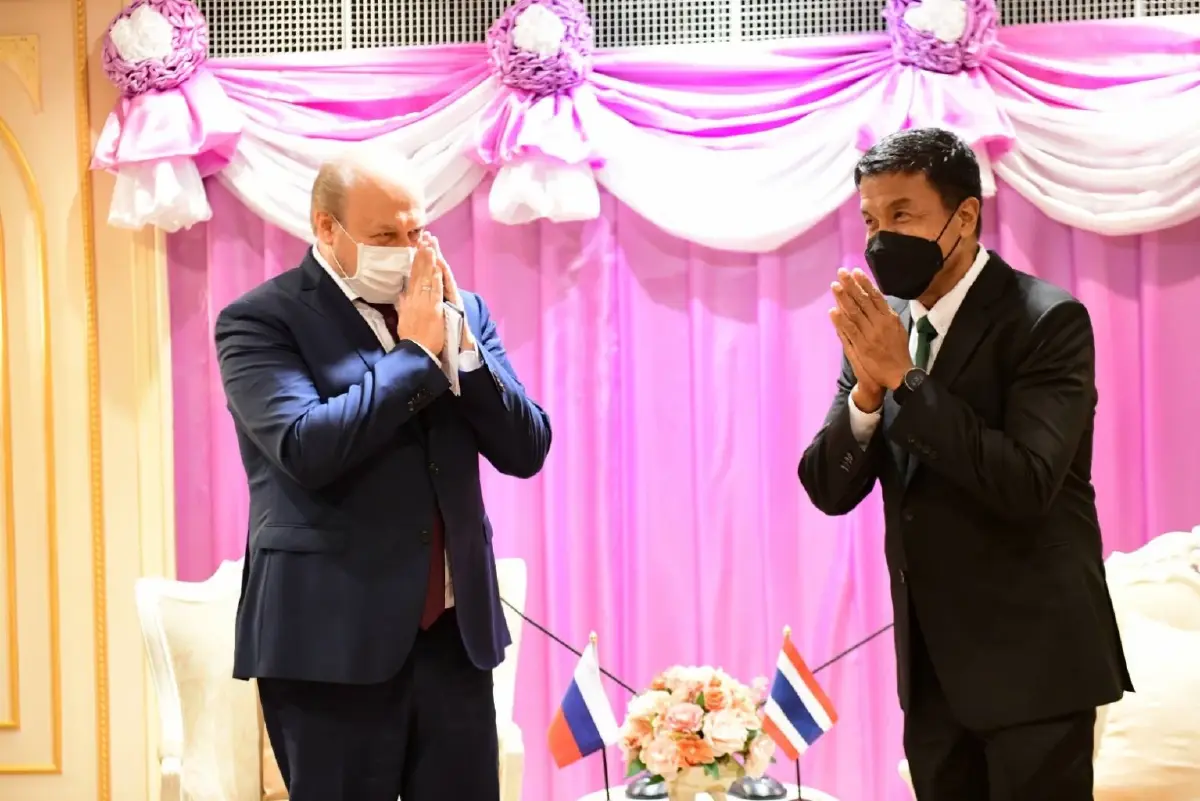 "ชัชชาติ" เปิดศาลา กทม. ต้อนรับเอกอัครราชทูตสหพันธรัฐ "รัสเซีย"