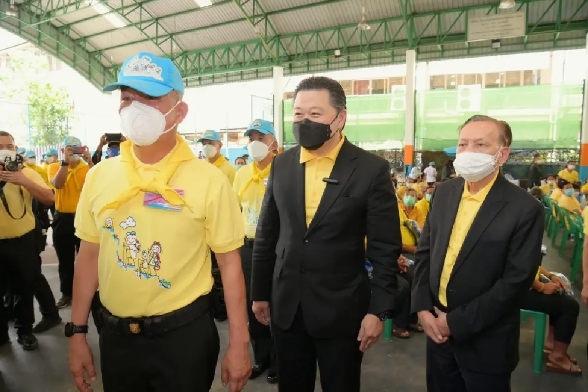 กองทัพบก - CP - CPF มอบบ้านให้ชาวคลองเตยล็อตสุดท้าย ยกระดับความเป็นอยู่ที่ดี