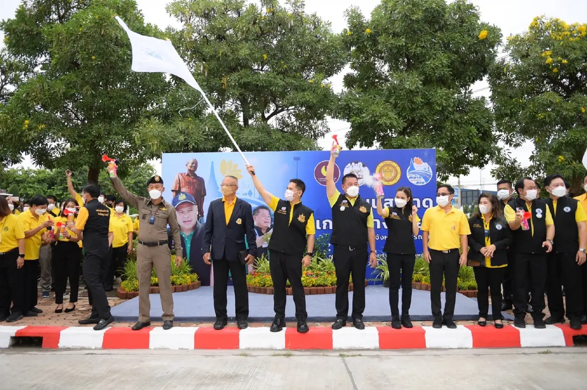 "วราวุธ" รุกโครงการ "ถนนสวย...เกาะกลางสะอาด"