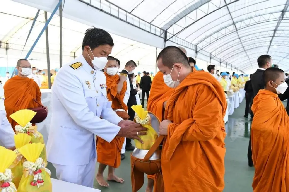 กทม. ร่วมพิธีเฉลิมพระเกียรติพระบาทสมเด็จพระเจ้าอยู่หัว เนื่องในโอกาสวันเฉลิมพระชนมพรรษา 28 กรกฎาคม 2565
