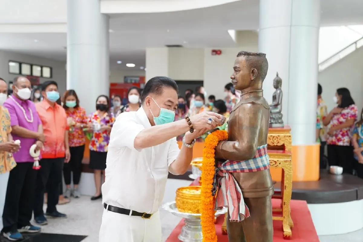 "อร่าม โล่ห์วีระ" ปั้น "พลังไทยชัยชนะ"   พรรคจังหวัด แตกแบงก์พันอีสาน ?