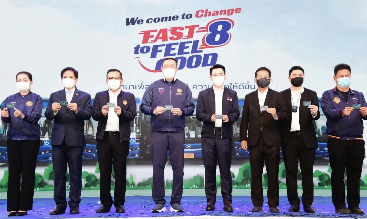 คมนาคมเปิดตัวรถโดยสาร EV ตั้งเป้าให้บริการครบ 1,250 คันภายในปีนี้