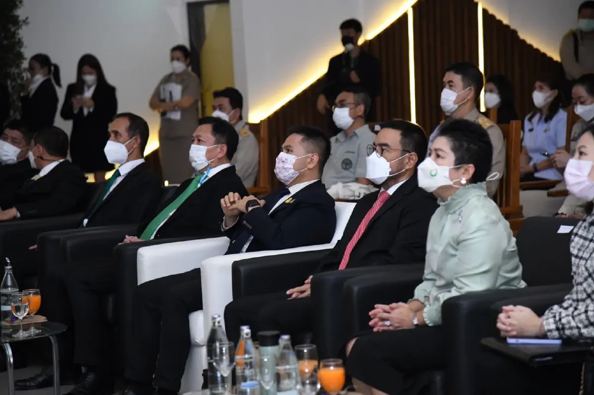 “วราวุธ” เชื่อมั่น ไทยจะเป็นผู้นำในการแก้ไขปัญหาภาวะโลกร้อน ผ่านการดูแลรักษาป่า