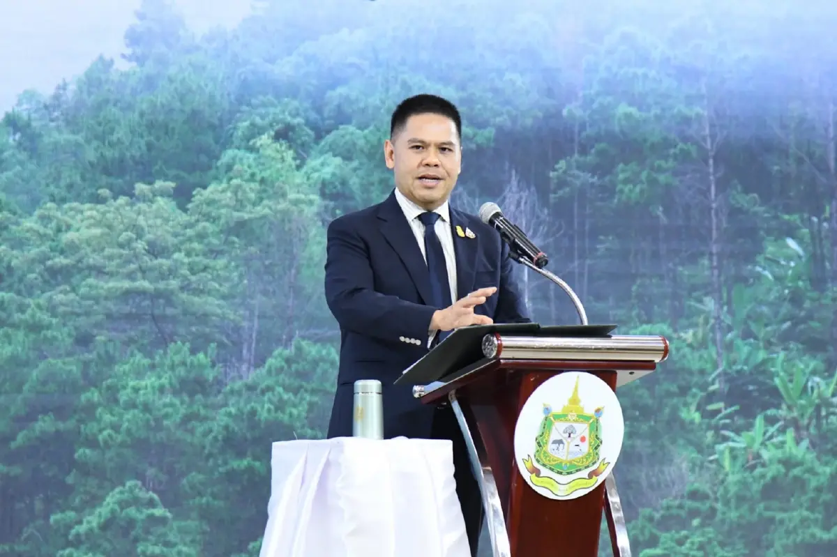 “วราวุธ” เชื่อมั่น ไทยจะเป็นผู้นำในการแก้ไขปัญหาภาวะโลกร้อน ผ่านการดูแลรักษาป่า